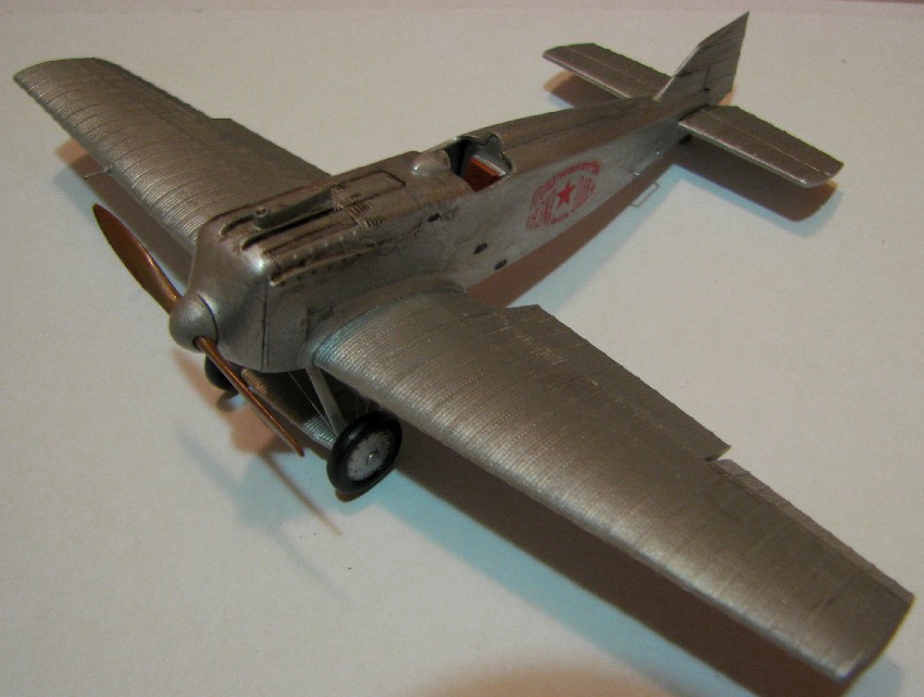 ОКБ Поликарпова. Поликарпов И-1 (ИЛ-400б) — первый советский цельно-металлический моноплан истребитель
